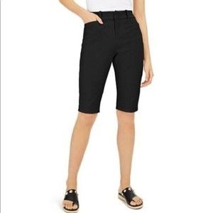 INC International Concepts Women's Slim-Fit City Shorts Size 0 Deep Black NWT